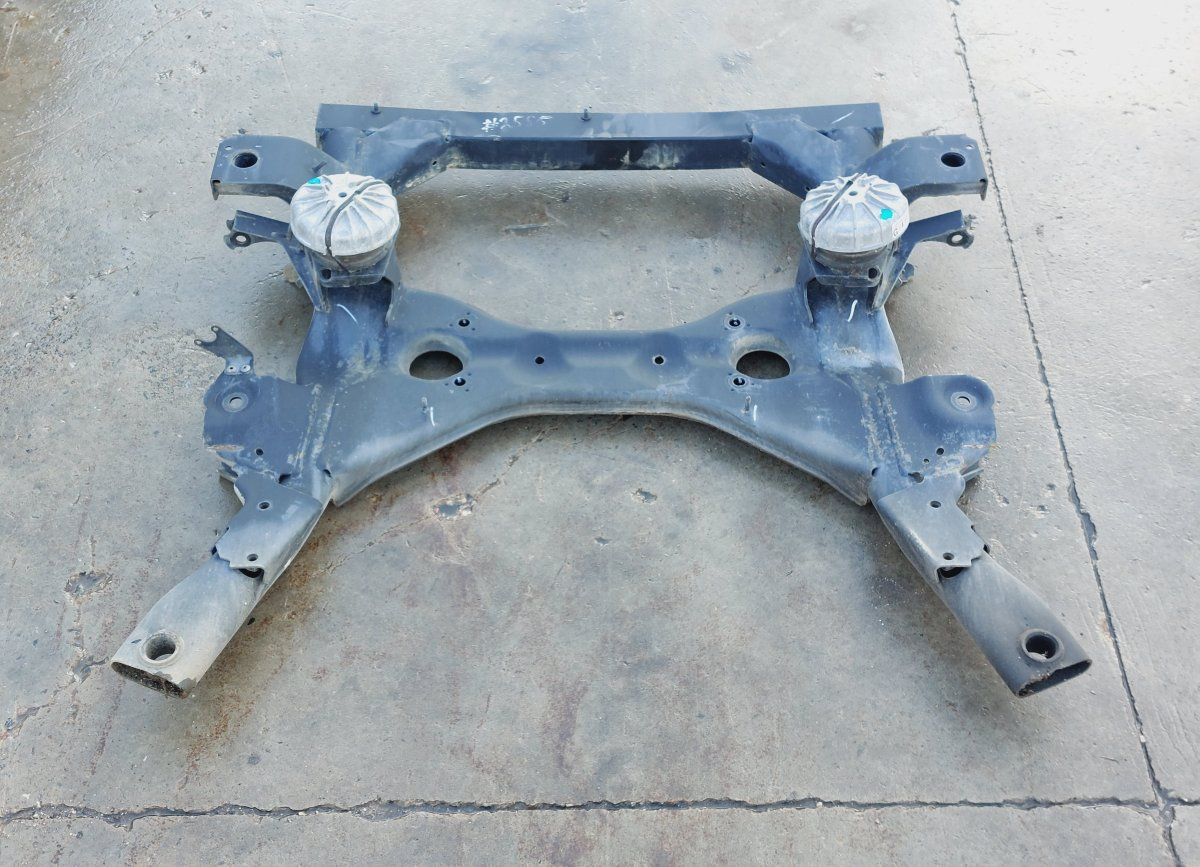 A6393302606 Front Axle Beam MERCEDES-BENZ VITO / VIANO (W639) (2003-2014)