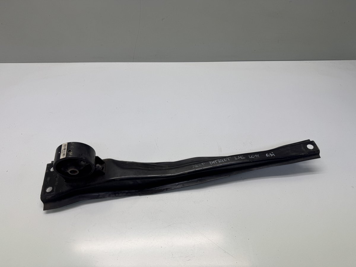 Jeep Patriot Front axle beam / engine beam, other