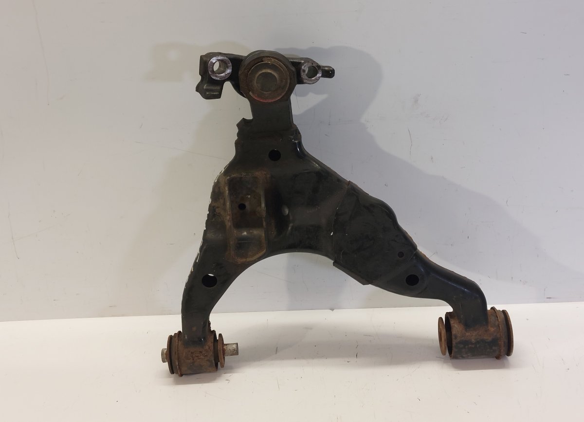 Toyota Tacoma Front Axle Track Control Arm lower Right Front Axle Track Control Arm lower Right TOYOTA...