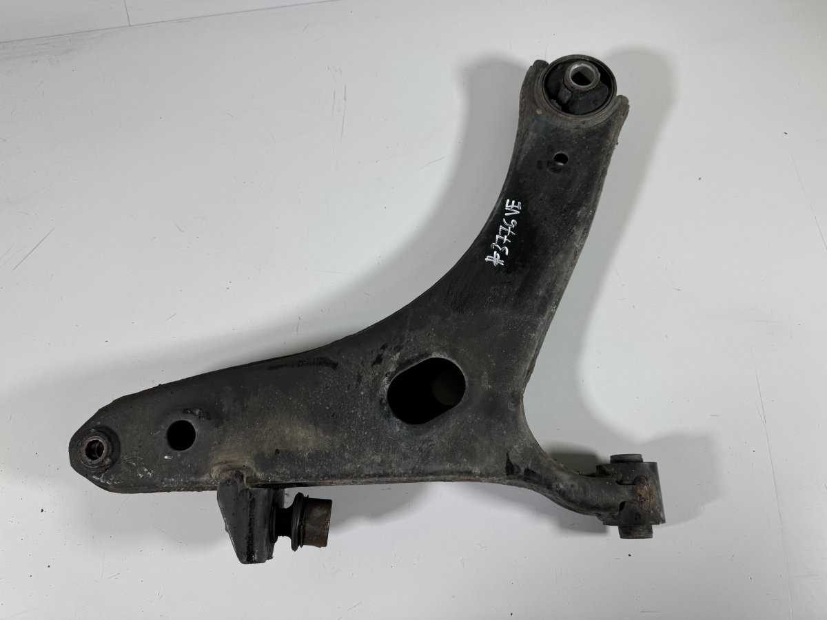 Subaru Levorg Front Axle Track Control Arm lower left 20202FJ070 Front Axle Track Control Arm lower l...