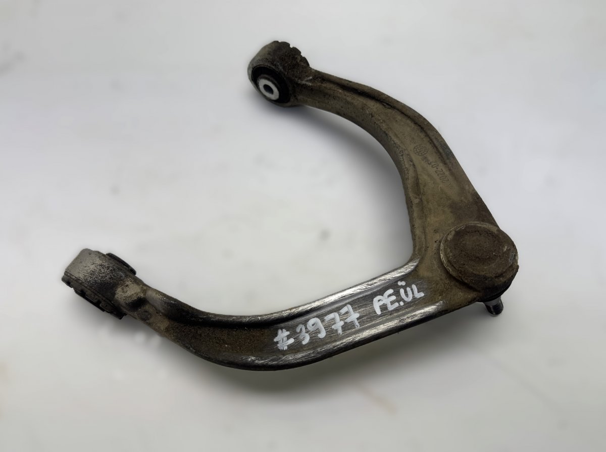 Volvo XC90 Front axle Track Control Arm upper right 31360633 32395243 Front axle Track Control Arm ...