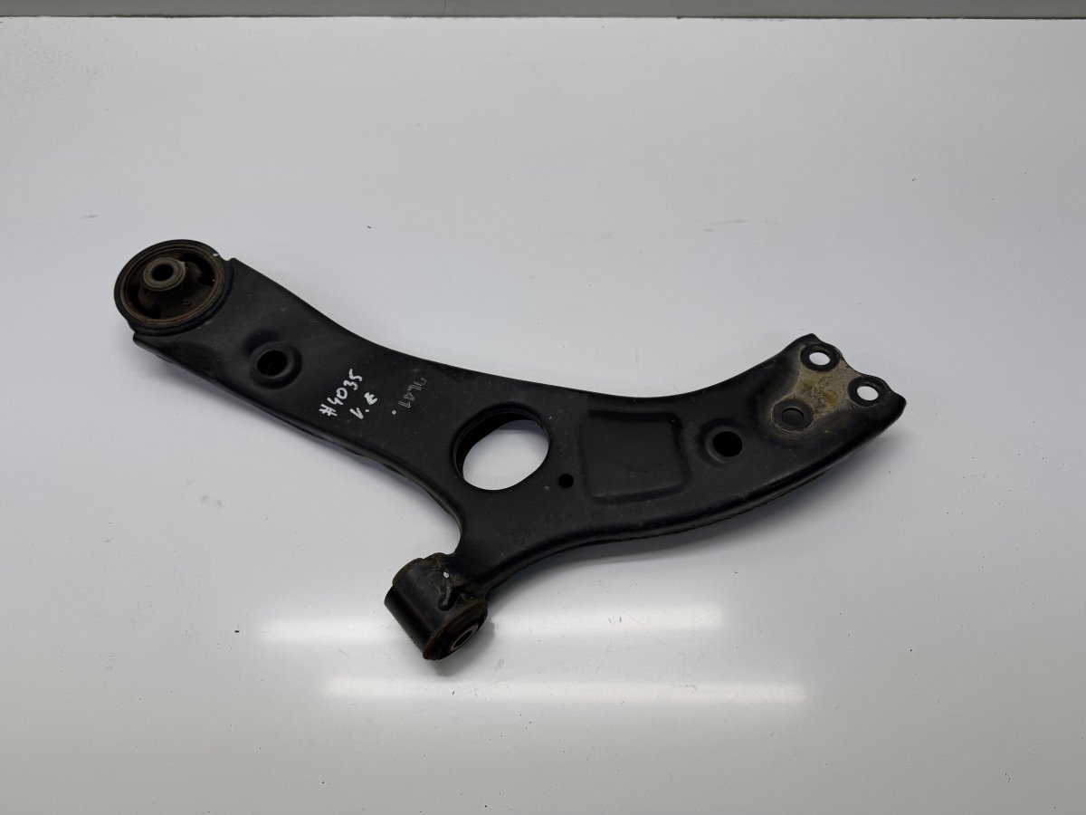 Kia Optima (TF) Front Axle Track Control Arm lower left 545003S100 Front Axle Track Control Arm lower l...