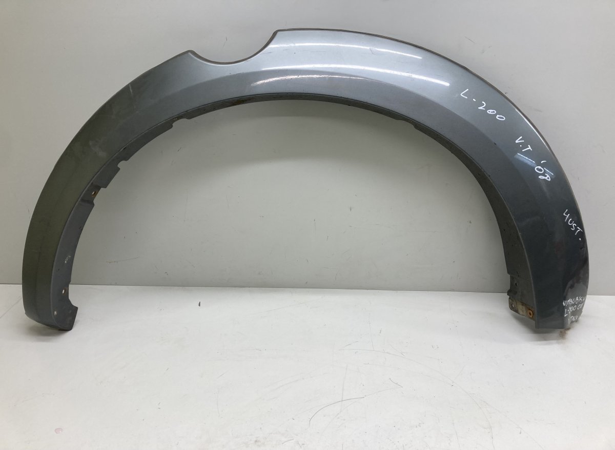 Mitsubishi L200 Fender Flare Rear Left MN117443 Fender Flare Rear Left MITSUBISHI L200...