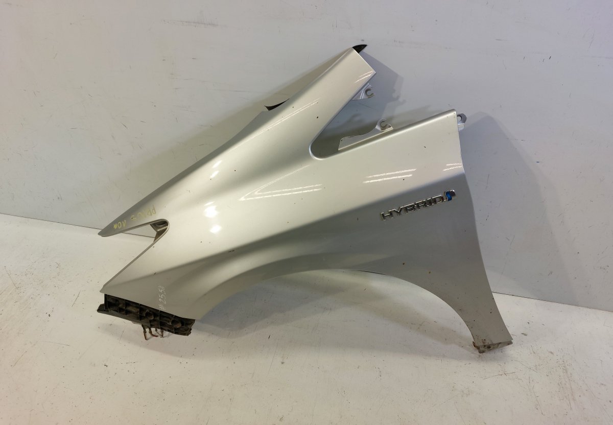 Toyota Prius+ Fender Front Left Fender Front Left TOYOTA PRIUS III (XW30) (2009...