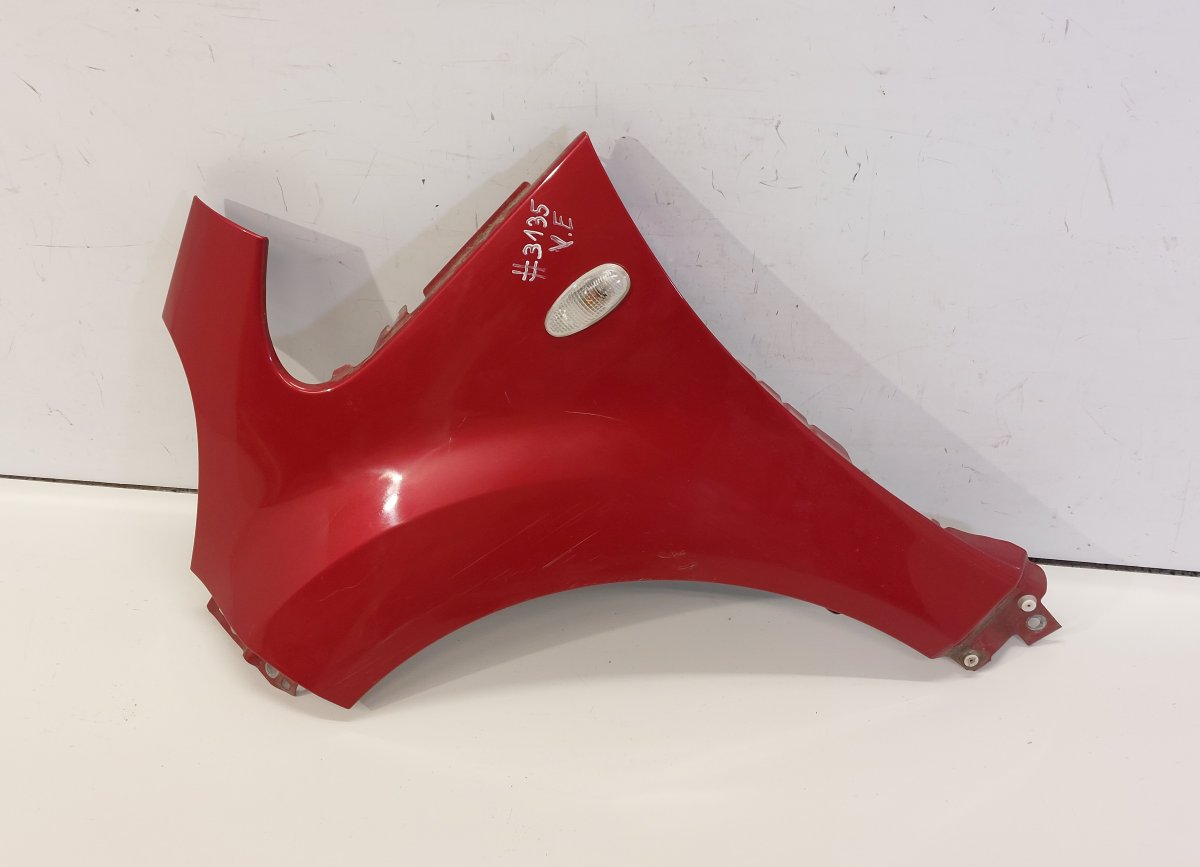 Mitsubishi i, MiEV Fender Front Left