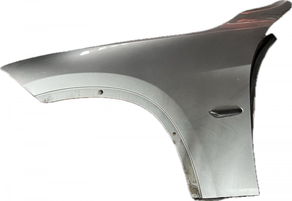 BMW X1 (E84) Fender Front Left Fender Front Left BMW X1 (E84) (2009-2015)

Gen...