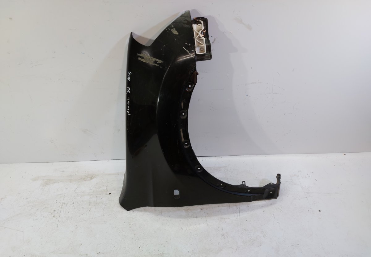 Nissan Qashqai Fender Front Right Fender Front Right NISSAN QASHQAI I (J10) (2007...