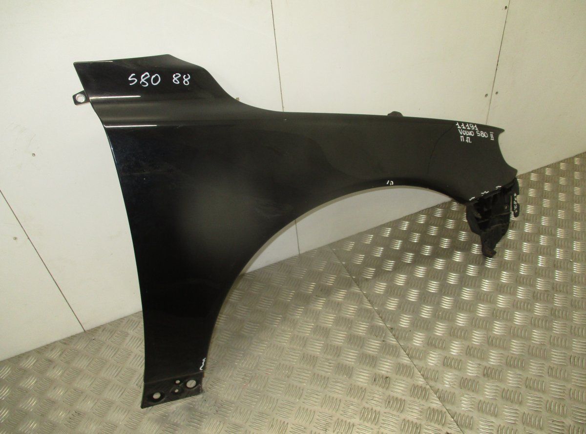 Fender Front Right VOLVO S80 II (AS) (2006-2016)