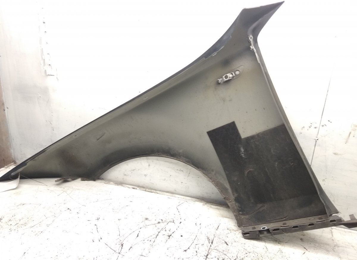 BMW 1 (E81 / E82 / E87 / E88) Fender Front Right Fender Front Right BMW 1 (E81, E82, E87, E88) (...