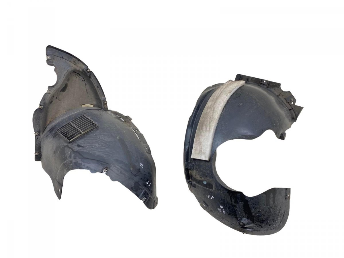 Volkswagen Golf 7 Fender inner liner Front Right 5H0805911H 5H0805912E Fender inner liner Front ...