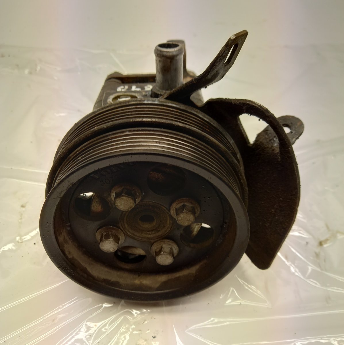 Volvo XC60 roolivõimendi pump 31280320 Power steering pump VOLVO XC60 I (2008...
