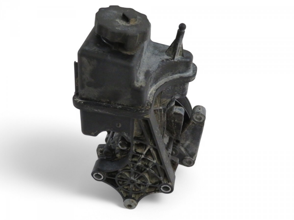 Mercedes-Benz Sprinter (W906) roolivõimendi pump A0064667801 Power steering pump MERCEDES-BENZ S...