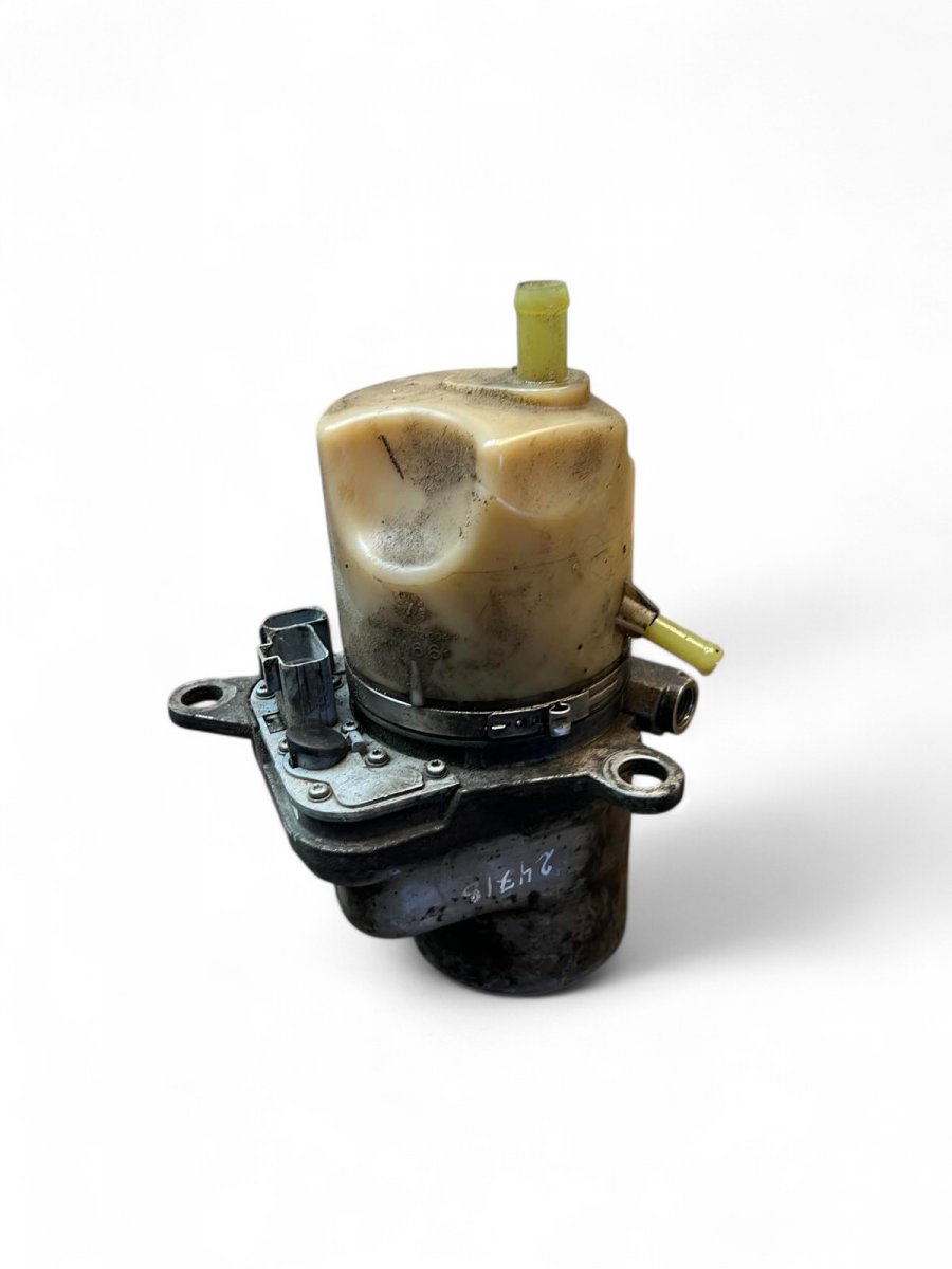Volvo C70 roolivõimendi pump 4N513K514DR 30742307 36050678 Power steering pu...