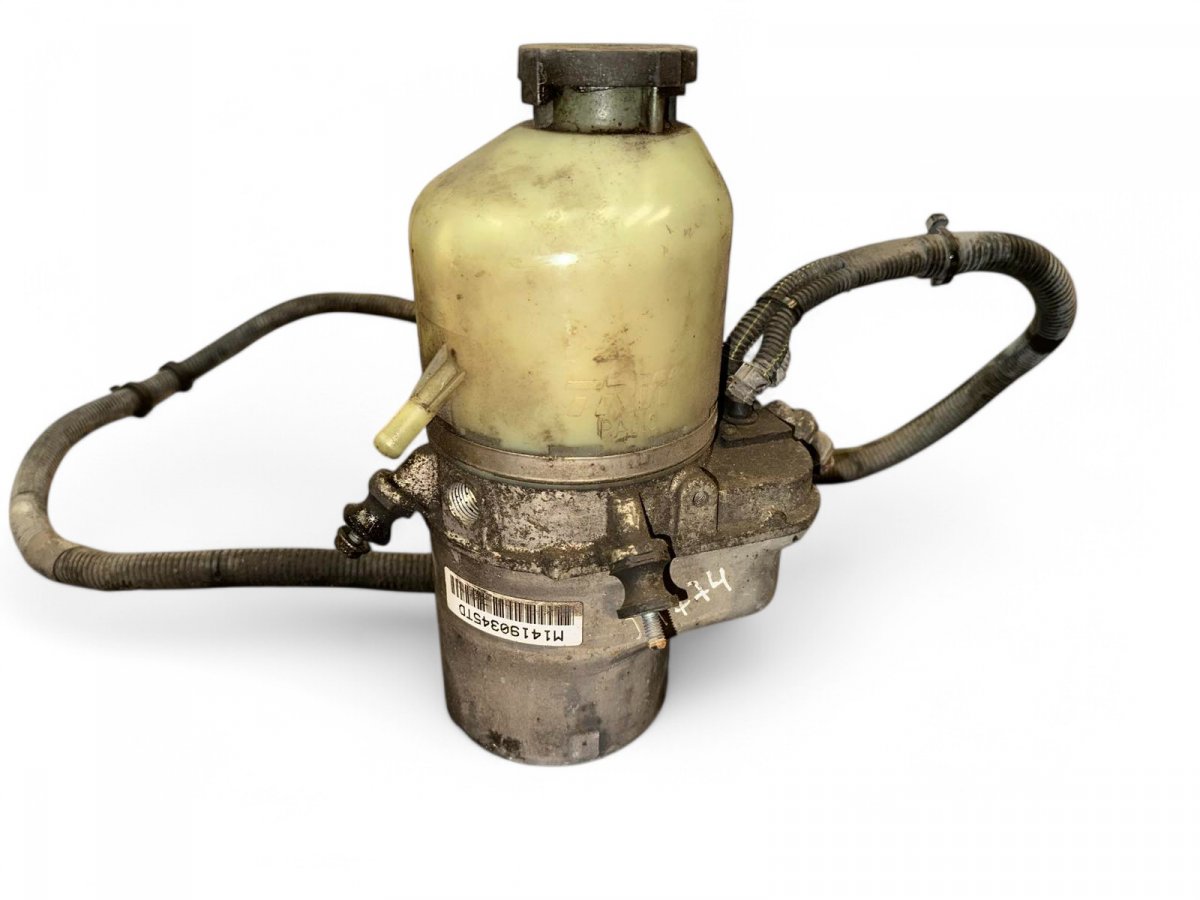 Opel Astra (H) ohjaustehostimen pumppu 1040085 93179568 93190229 1676946080 Power stee...