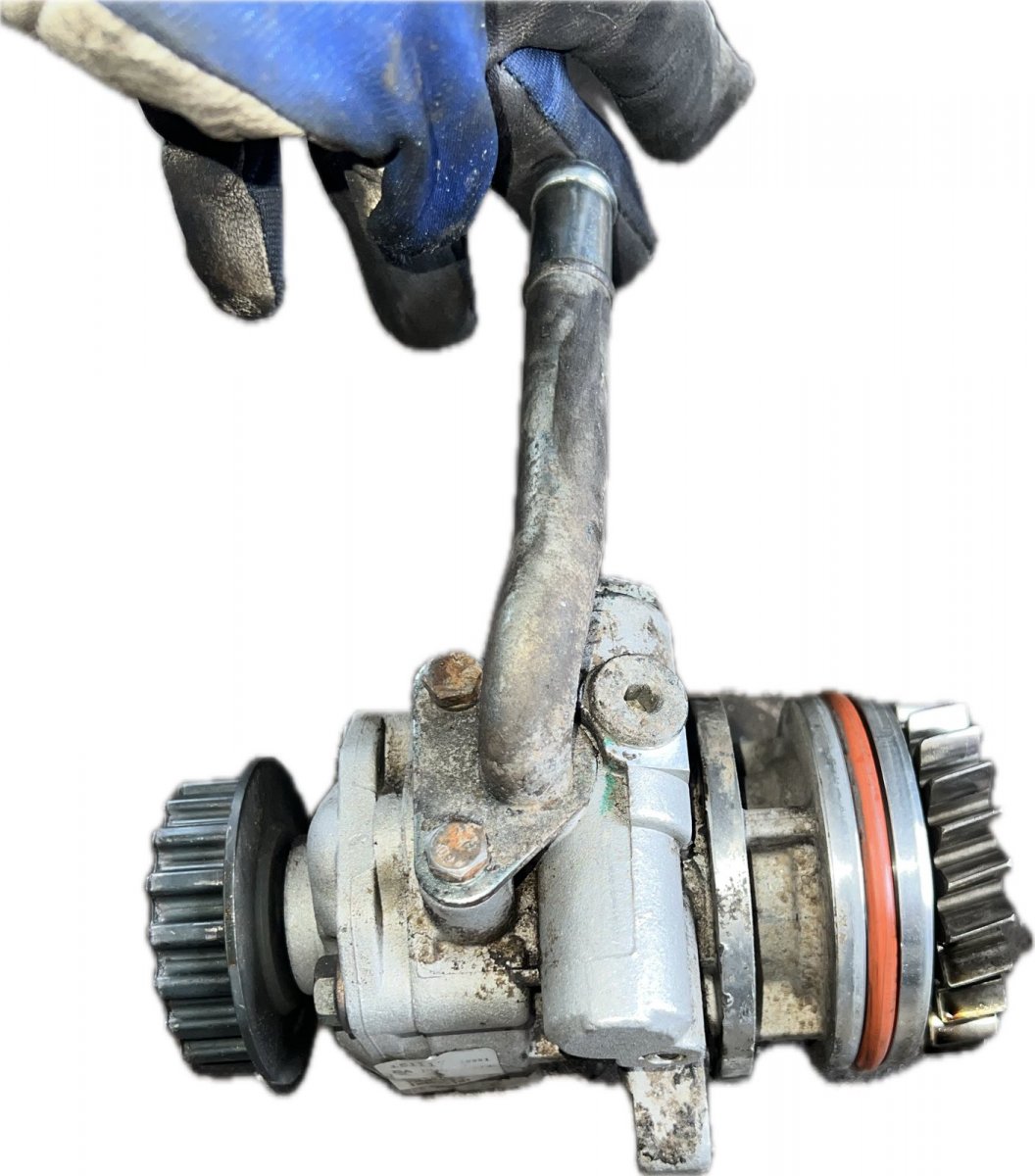 Volkswagen Transporter (T5, Caravelle, Multivan) насос усилителя рулевого управления 7H0422153H Power steering pump VW TRANSPORTER T...
