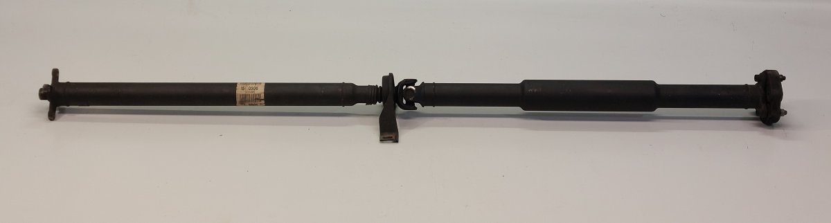 Mercedes-Benz C (W202) Propeller Shaft Complete 2154100506 Propeller Shaft Complete MERCEDES-BE...