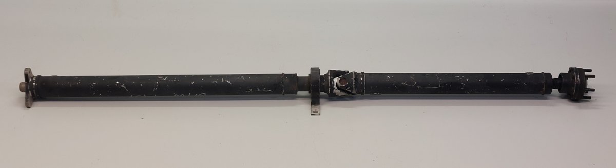 BMW 7 (E65 / E66 / E67 / E68) Propeller Shaft Complete 7513770 Propeller Shaft Complete BMW 7 (E65, E6...