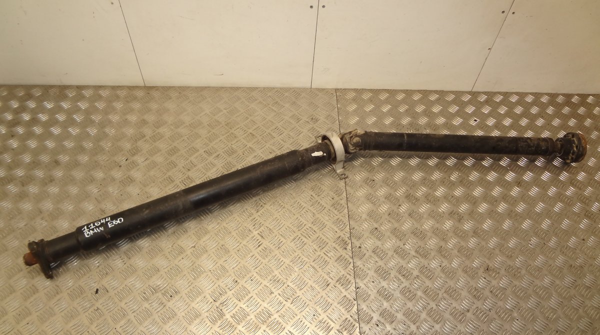 BMW 5 (E60 / E61) Propeller Shaft Complete 757358702 Propeller Shaft Complete BMW 5 (E60, ...