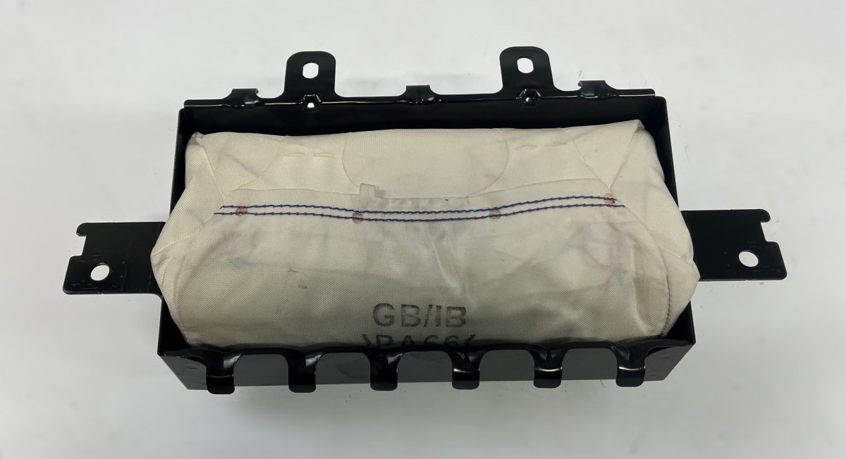 Hyundai i20 kõrvalistuja turvapadi 84530C7000 C884591010 Passenger Airbag HYUNDAI ...