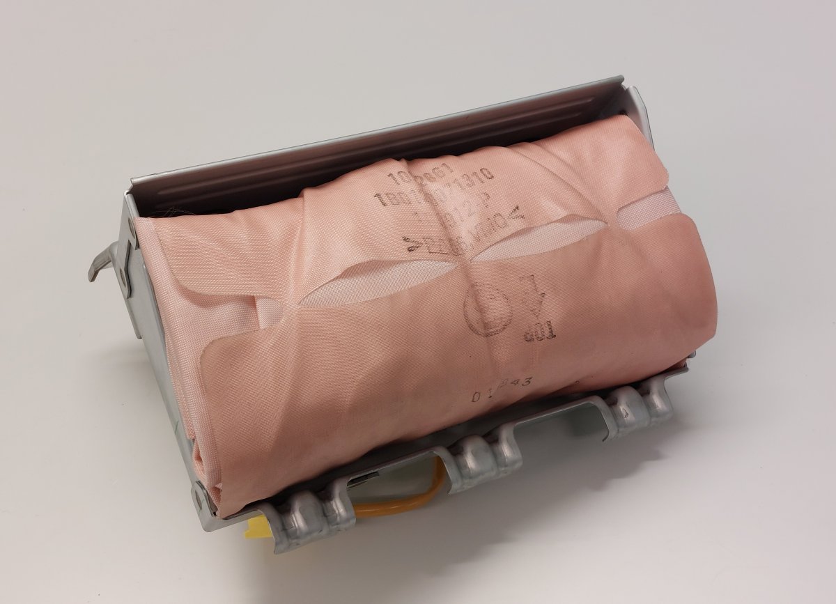 Mazda 6 (GH) passenger airbag GDK4-57-K50A GDK457K50A TS3DC9S1739 Passenger A...