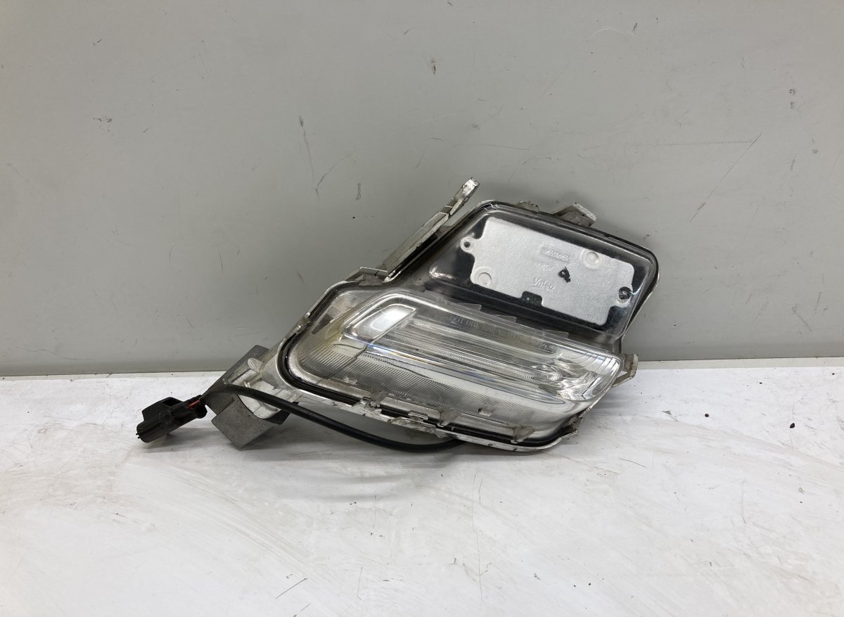 Volvo XC60 Position Light front right 31420394 Position Light front right VOLVO XC60 ...