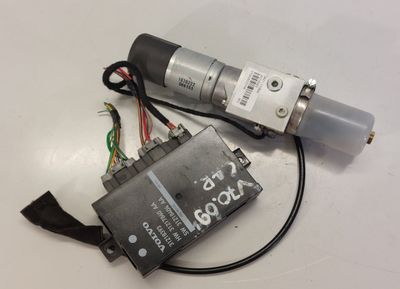 31218393 31218393 1070222 HW31217840AA SW31218404AA Jaudas bagāžas nodalījuma vāks / bagāžas nodalījuma durvju motors VOLVO V70 III (BW) (2007-2016)