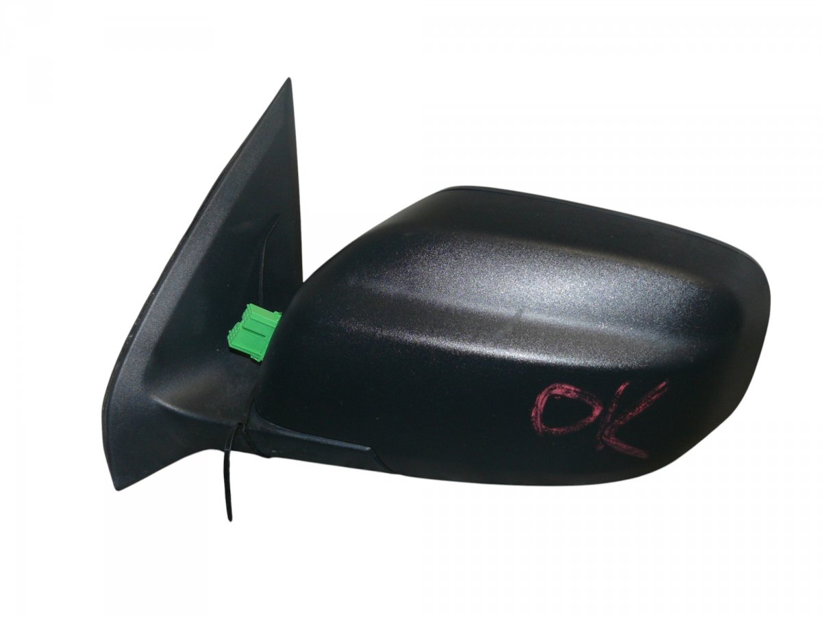 Volvo XC90 peegel (vasak) Mirror left VOLVO XC90 I (2002-2014)

Part code...
