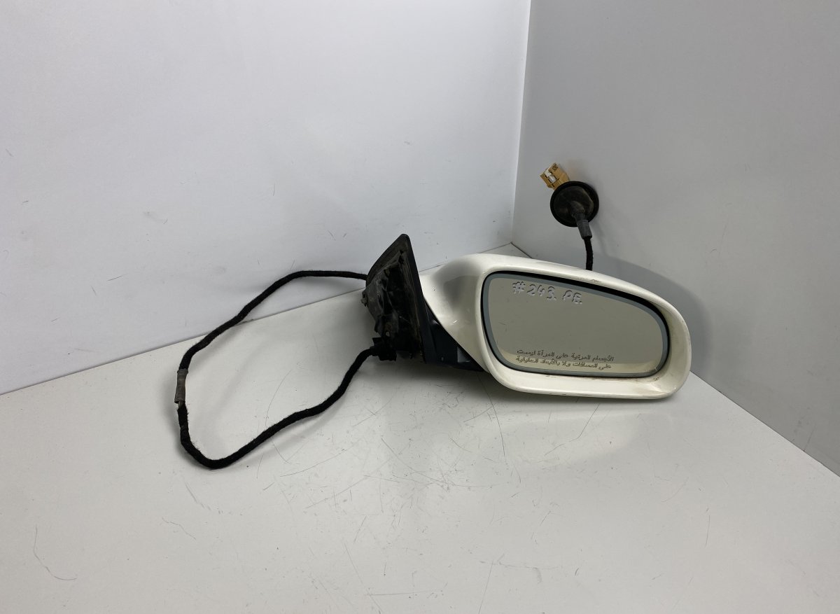 Audi A8 (D3) peili (oikea) 412521412 E1010730 Mirror right AUDI A8 (4E) (2...