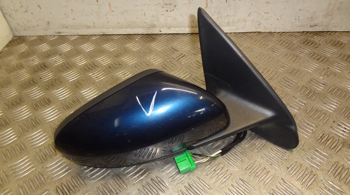 Volvo V70 peegel (parem) Mirror right VOLVO V70 II / XC70 I (P80) (2000-...