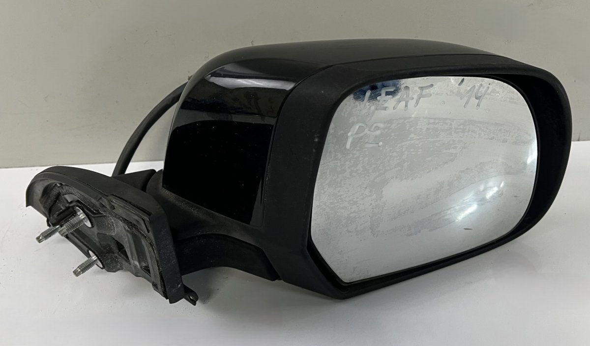 Nissan Leaf зеркало (правое) 963013NL0A Mirror right NISSAN LEAF I (ZE0) (20...