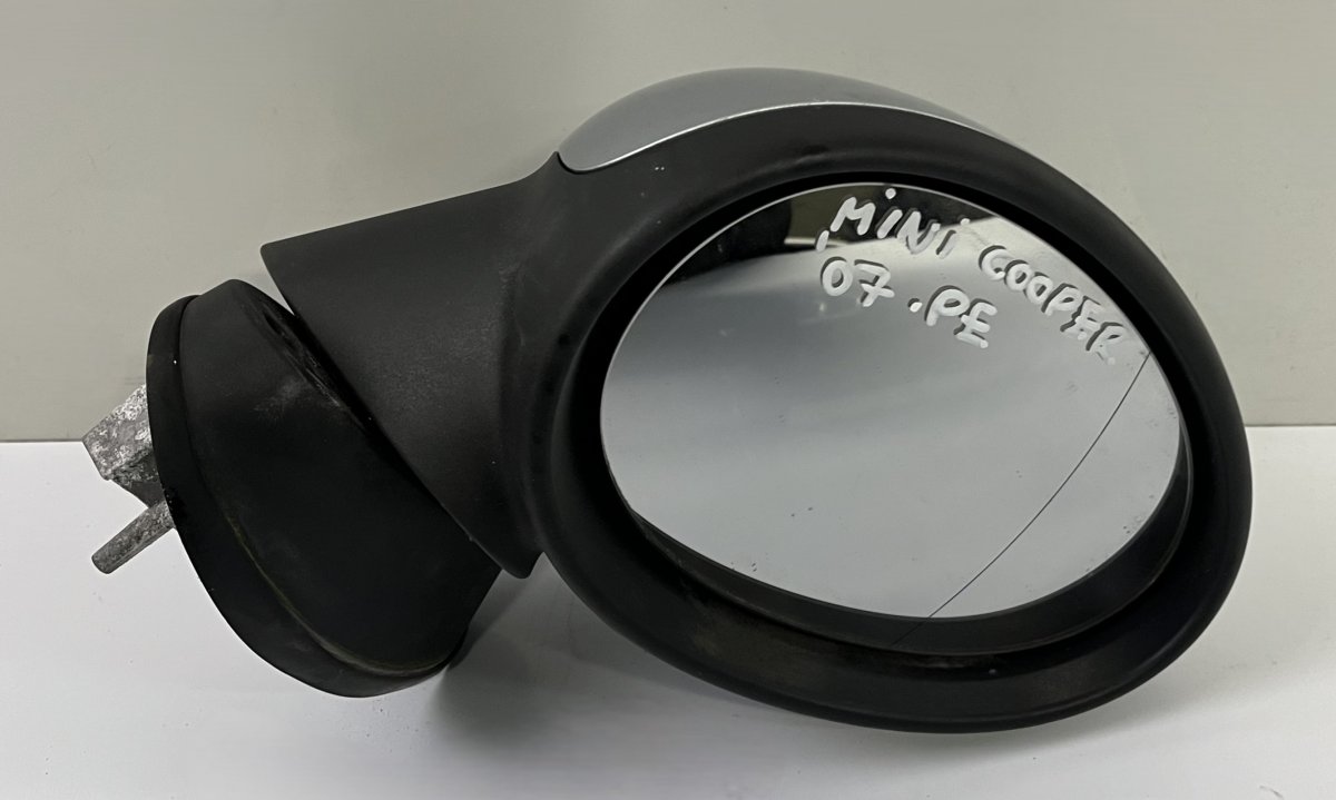 Mini One, Cooper (R50 / R52 / R53) зеркало (правое) 51162755636 Mirror right MINI MINI II (2006-201...