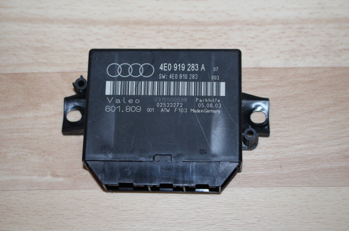 Audi A8 (D3) Parking Aid Control Unit 4E0919283A Parking Aid Control Unit AUDI A8 (4E...