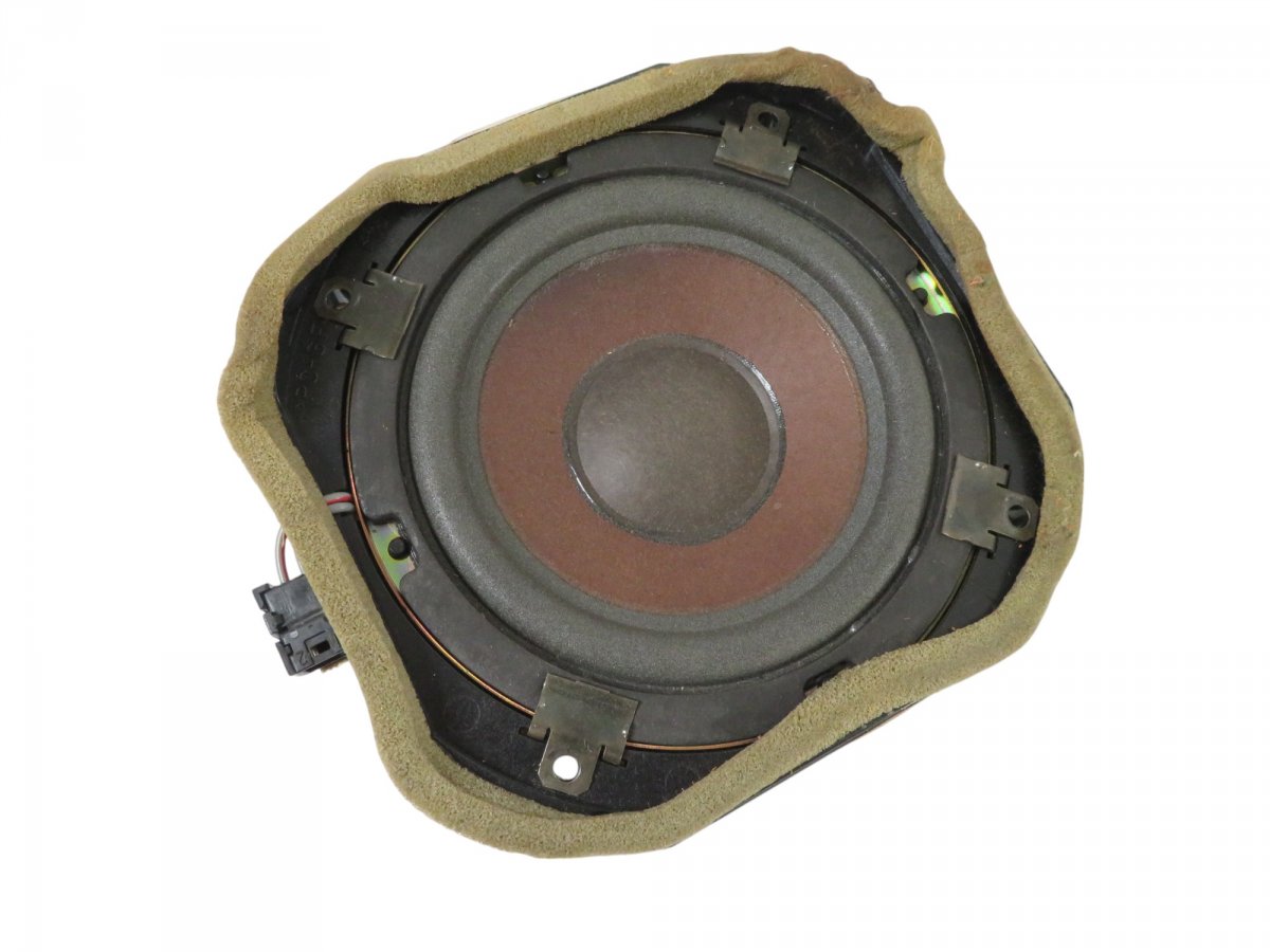 Mercedes-Benz 200 - 500 / E (W124) Lodspeaker in Parcel shlef A1408201802 Lodspeaker in Parcel shlef MERCEDES...
