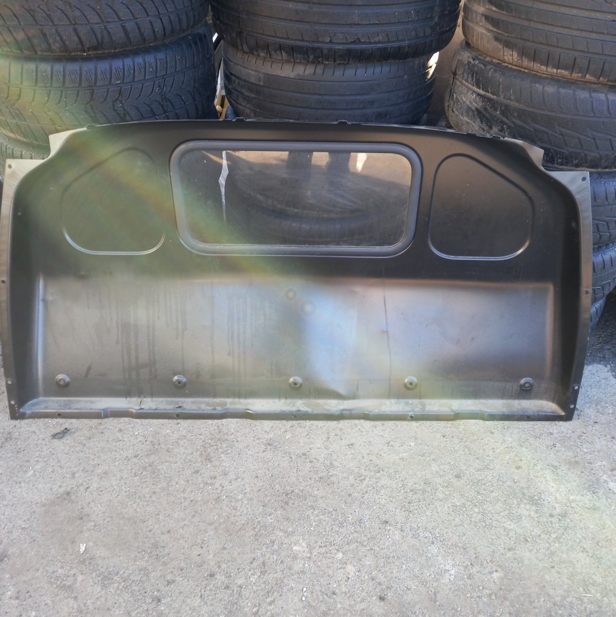Volkswagen Transporter (T5, Caravelle, Multivan) Load compartment dog guard Load compartment dog guard VW TRANSPORTER T5 / ...