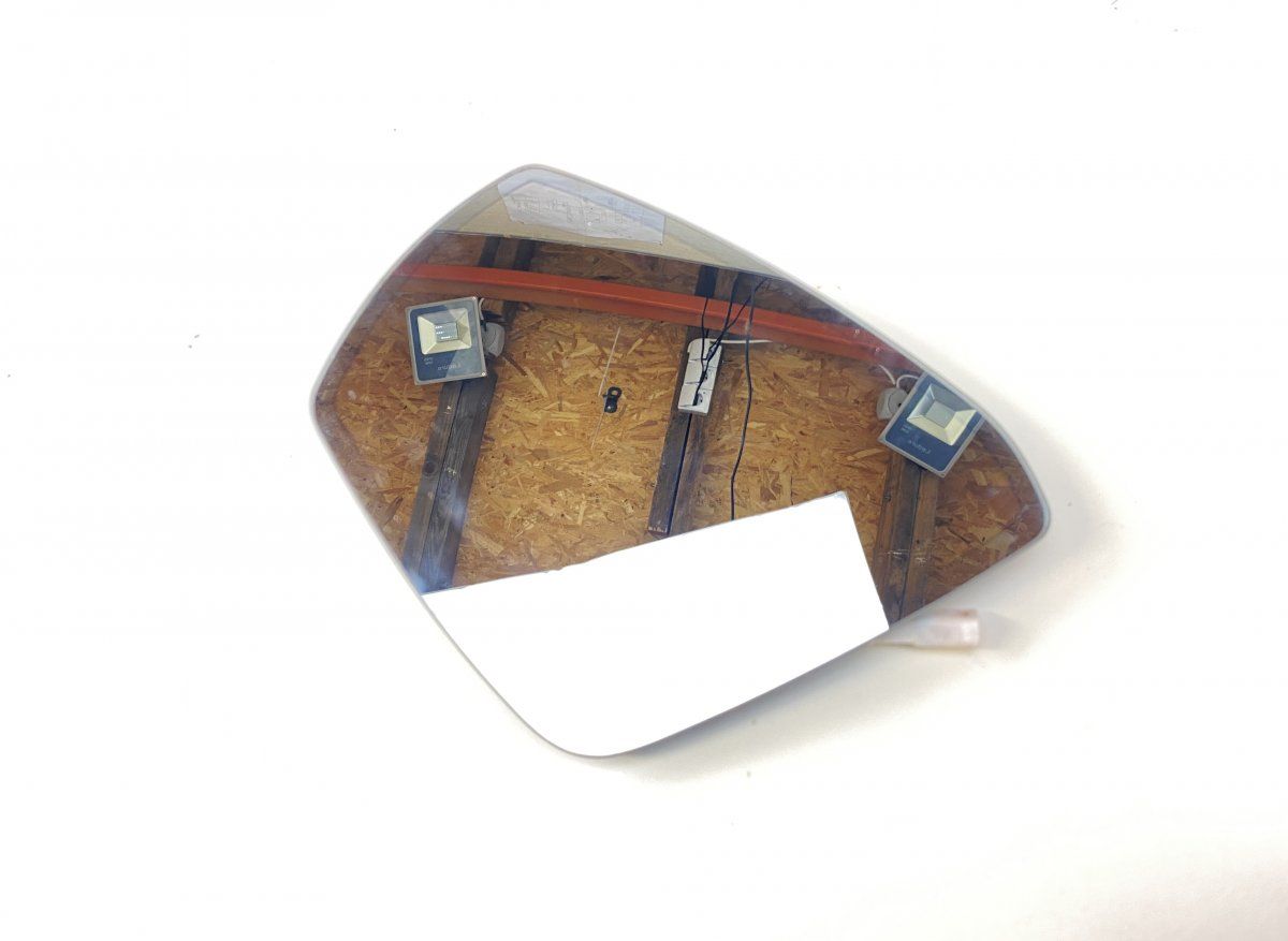 5E0857521C Mirror glass left SKODA OCTAVIA III (5E) (2012-2019)
