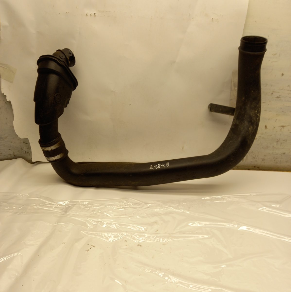 Volvo XC60 Intercooler pipe left 30778734 Intercooler pipe left VOLVO XC60 I (20...