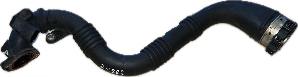 Renault Kadjar Intercooler pipe left 0281006029 144605014R 144603650R Intercooler pi...