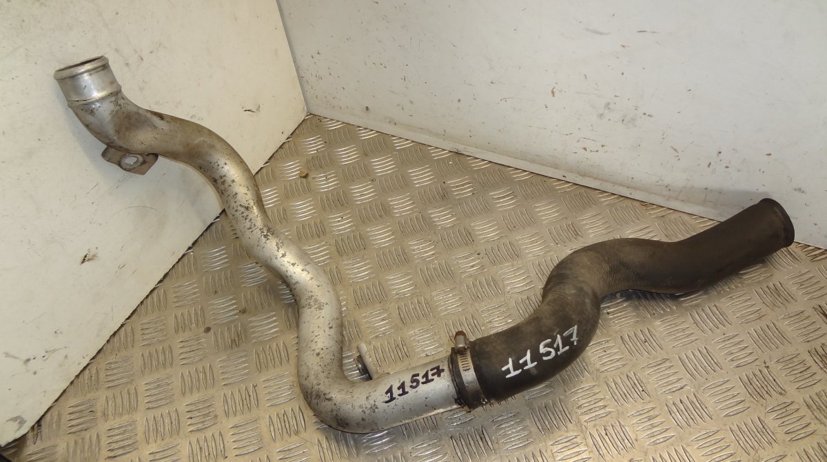 Hyundai i40 Intercooler pipe right 17283RSRE000 Intercooler pipe right HYUNDAI i40...