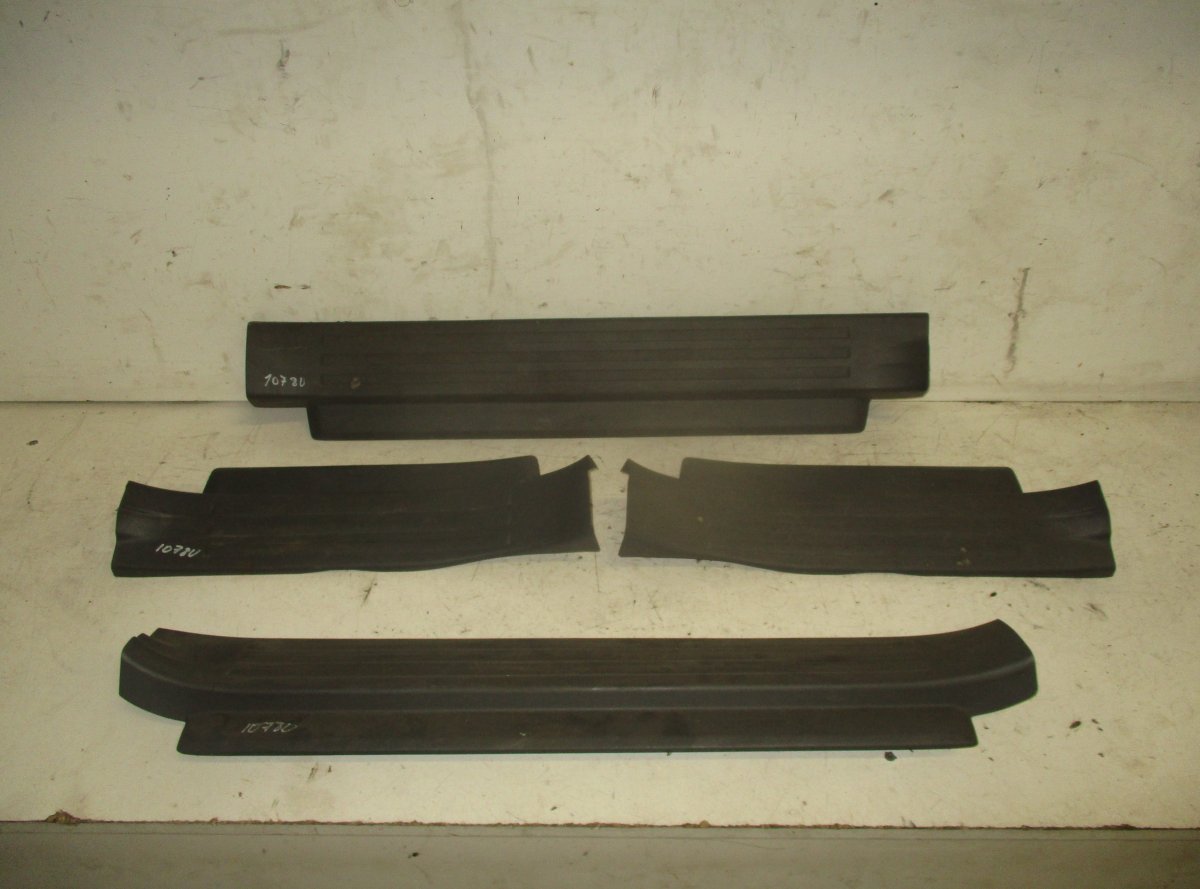 Toyota Land Cruiser 150 Interior complete, other 67920-35010 6791860200 6791760210 679203510 Int...