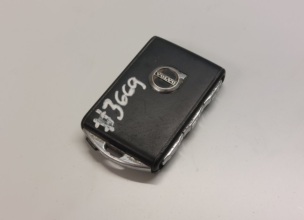 Volvo S90 Key / Keys 32256980 Key / Keys VOLVO S90 / V90 (2016-)

Pa...