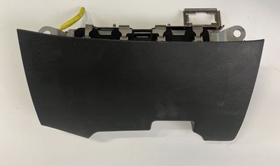 7396005010 Коленная подушка безопасности передняя левая TOYOTA AVENSIS (T270) (2009-2018)