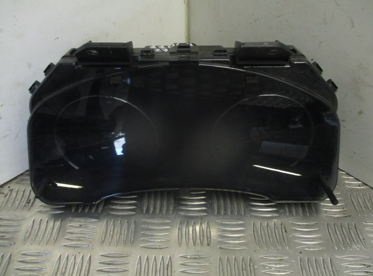 Toyota Avensis (T27) mittaristo MB2574406777 Instrument Cluster TOYOTA AVENSIS ...