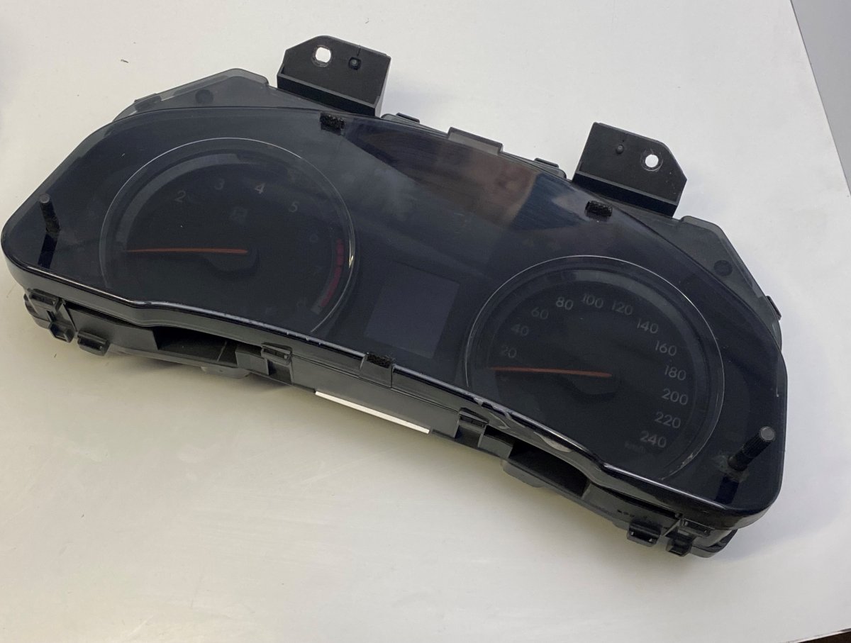 Toyota Avensis (T27) mittaristo 8380005M60 Instrument Cluster TOYOTA AVENSIS (T...