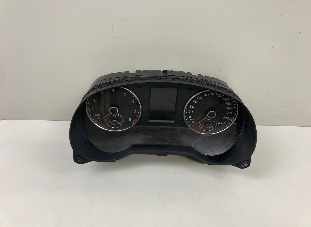 Volkswagen Sharan prietaisai