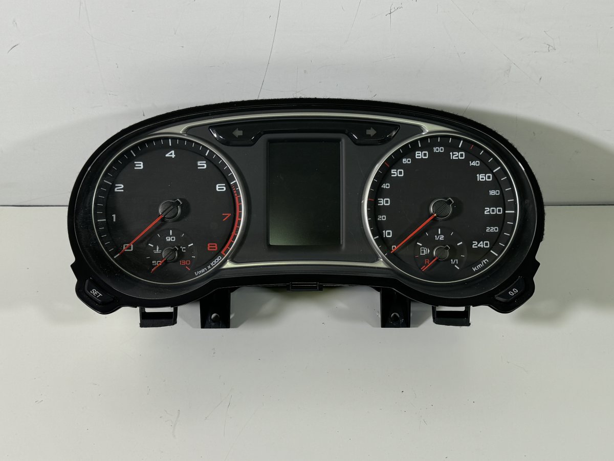 Audi A1 (8X) mittaristo 8X0920930M Instrument Cluster AUDI A1 (8X1, 8XK...