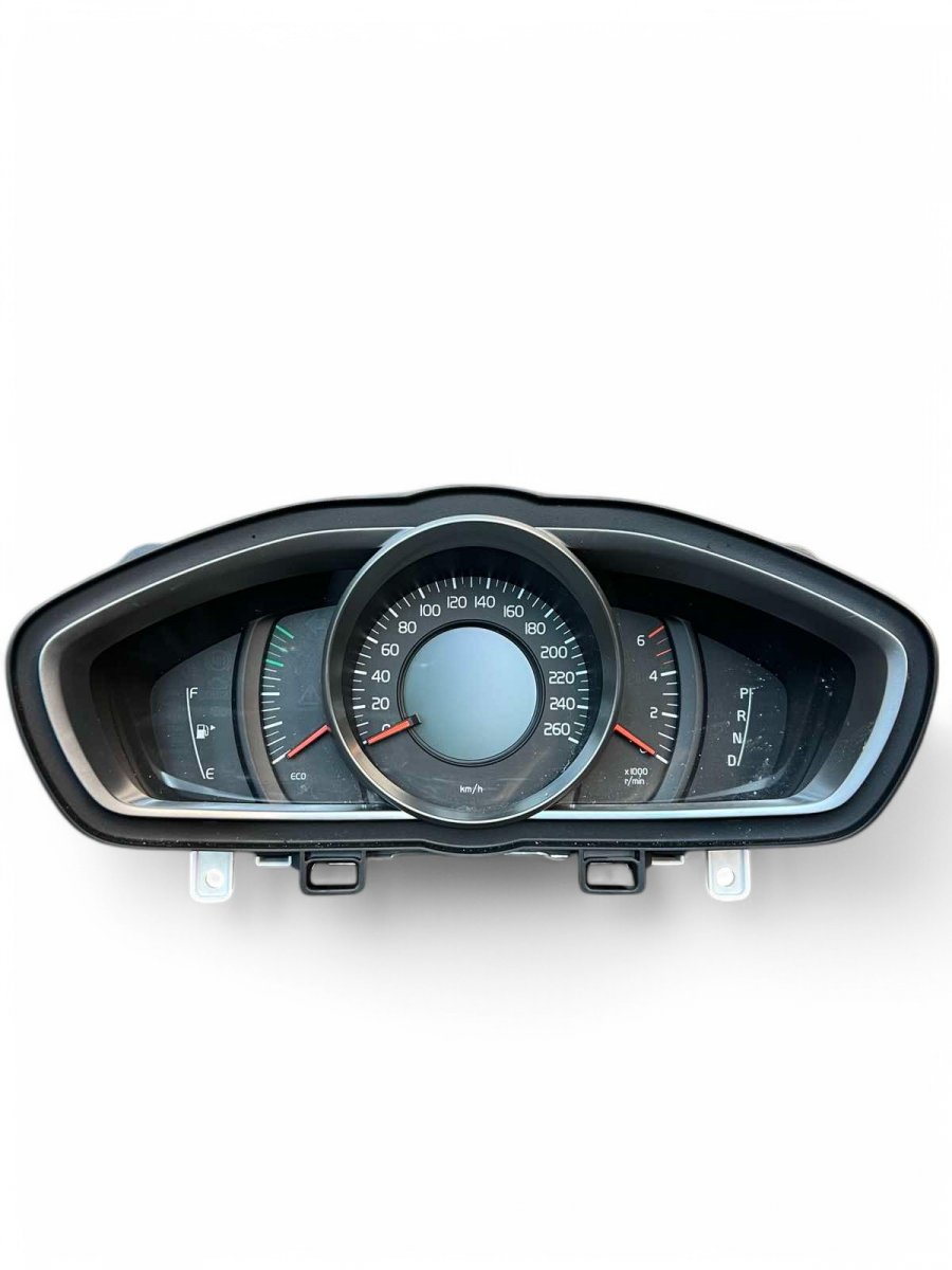 Volvo V40 instrument cluster 31412872 Instrument Cluster VOLVO V40 (2012-201...