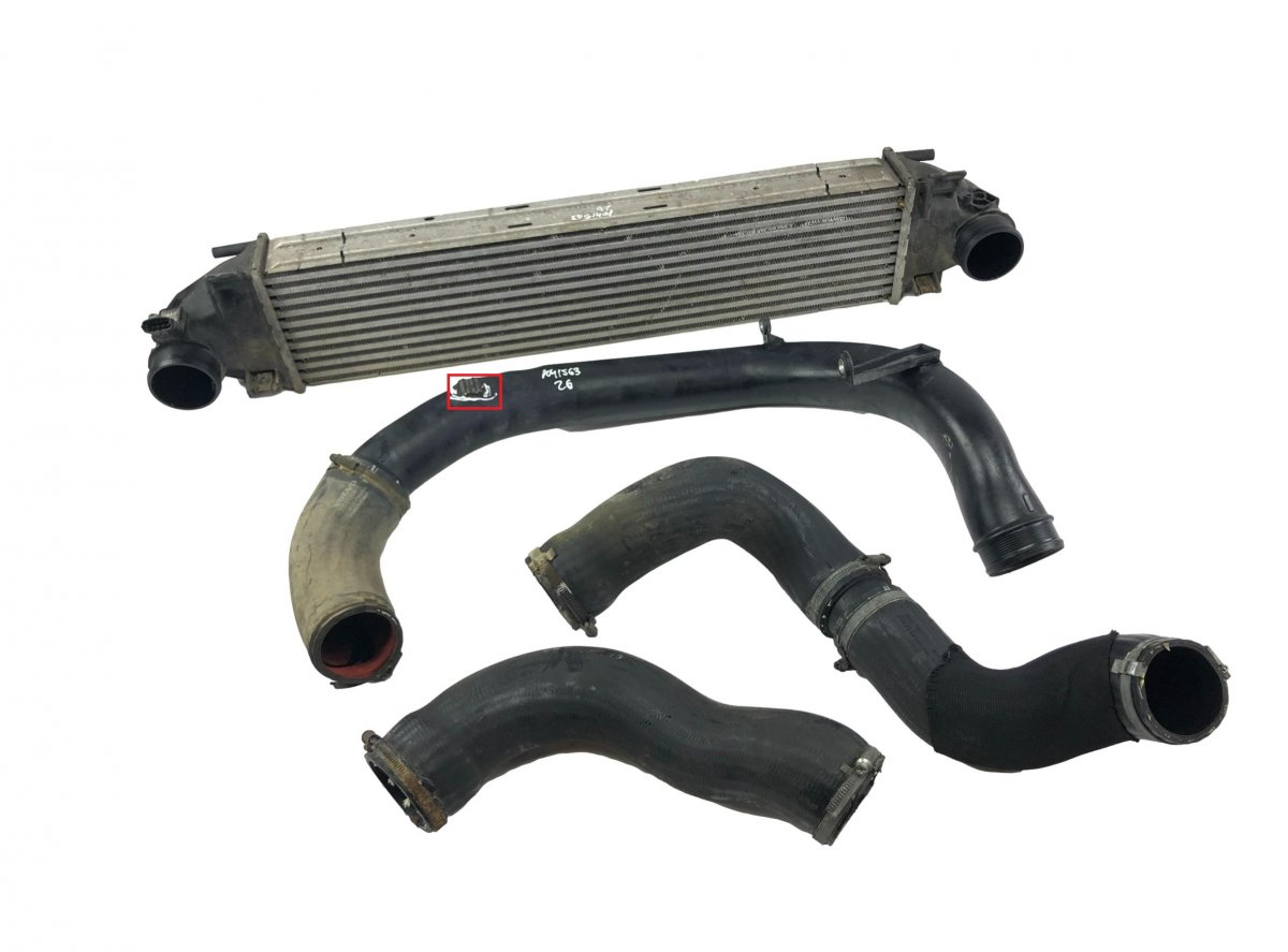 Volvo S60 Intercooler  31338475 Intercooler VOLVO S60 II / V60 I (2010...