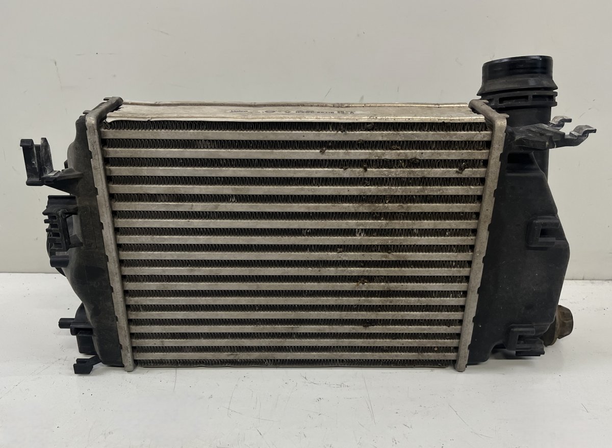 Nissan X-Trail / Rogue Välijäähdytin / Intercoolerin  144614EA0A Intercooler NISSAN X-TRAIL III (T32)...