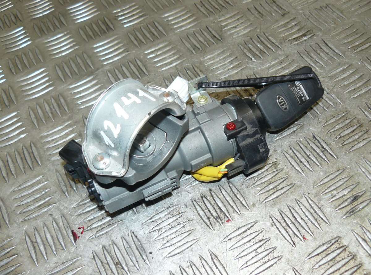 Kia Optima (TF) Ignition switch lock (ignition barrel) Ignition switch lock (ignition barrel) KIA OPTI...