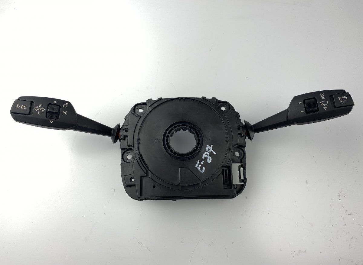 Indicator/wiper/slip ring switch (stalk) BMW 1 (E81, E82, E87, E88) (2003-2013)